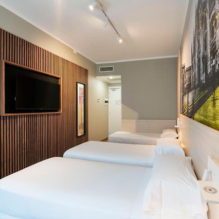 VIVA Hotel Milano Buitenkant foto